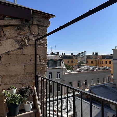 White Door Apartments Heart Of Odessa 1 ภายนอก รูปภาพ
