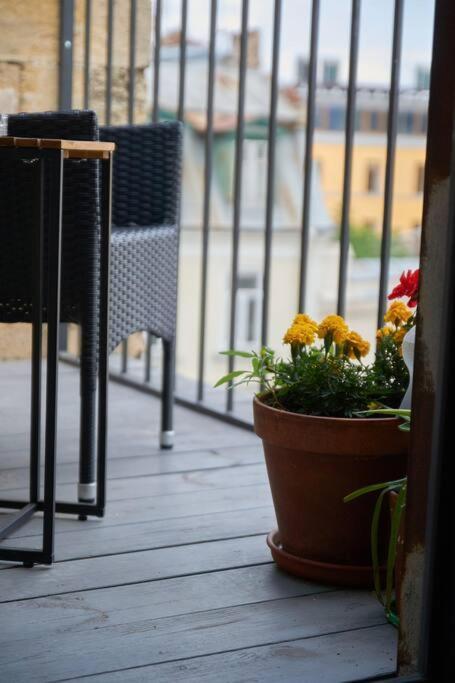 White Door Apartments Heart Of Odessa 1 ภายนอก รูปภาพ