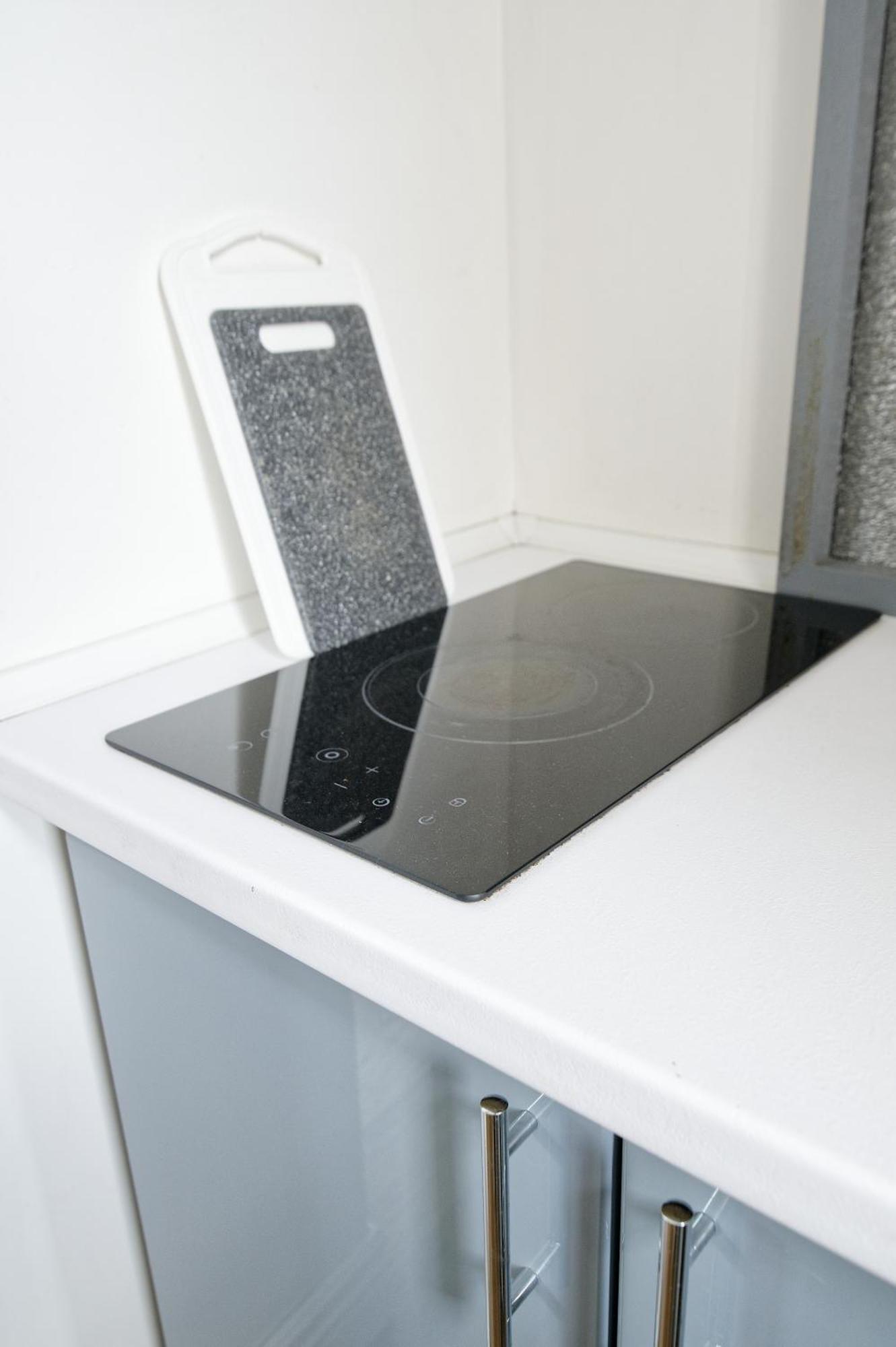 White Door Apartments Heart Of Odessa 1 ภายนอก รูปภาพ